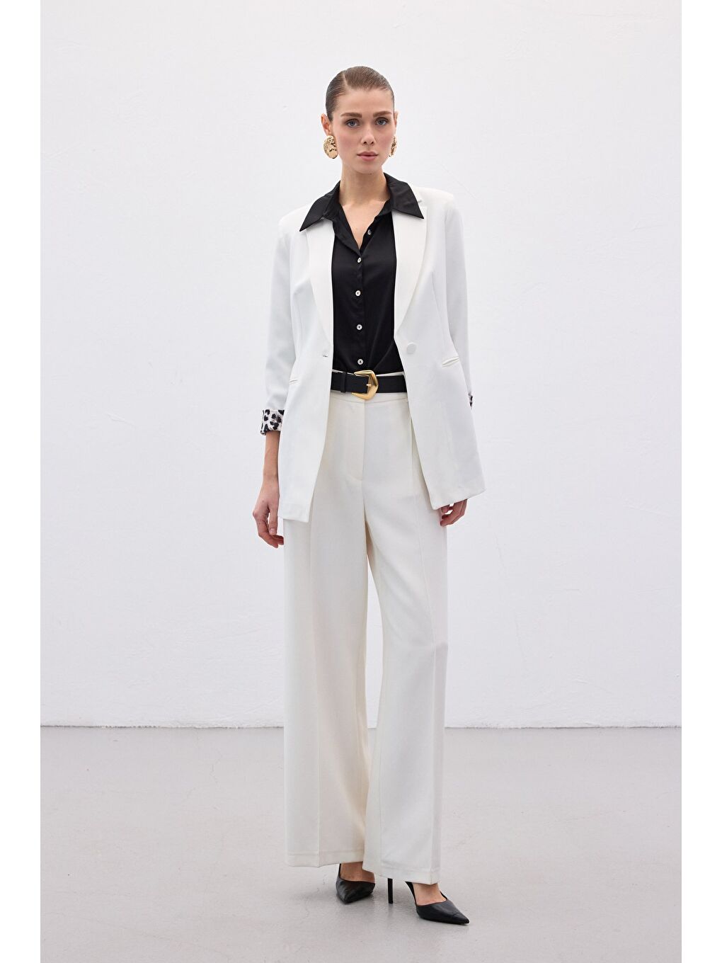 Lila Mono Yaka Klasik Ceket - Ekru-Siyah-4