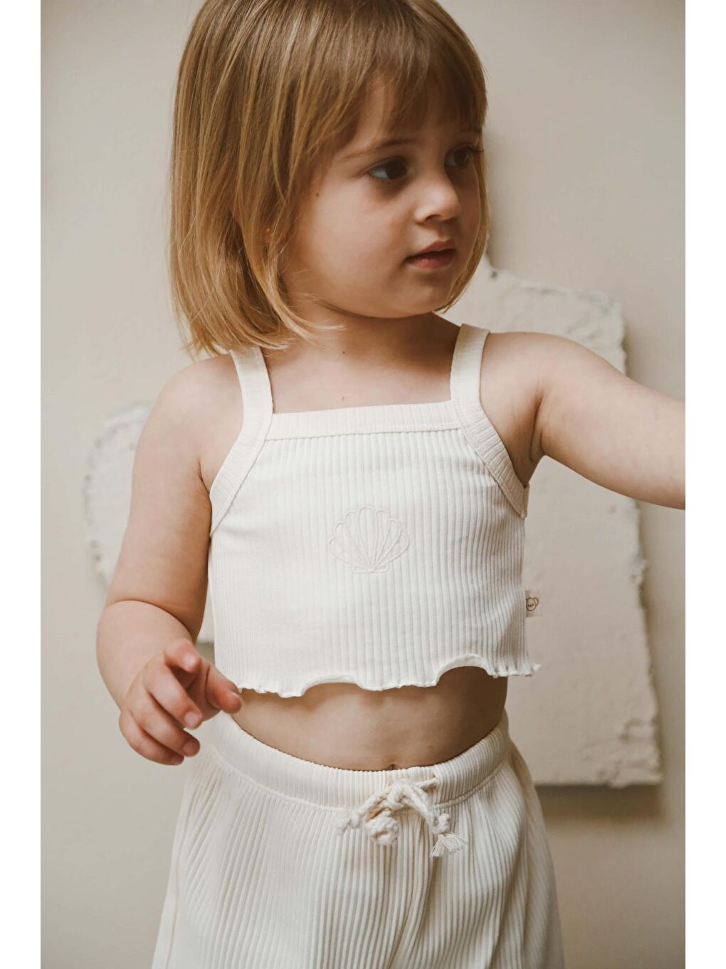 Ekru Deniz Kabuğu Askılı Crop Ve Şortlu Takım-5