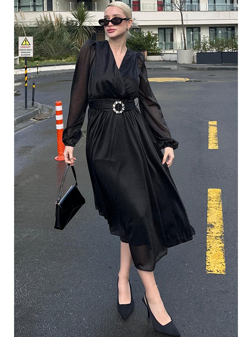 Siyah Kemerli Simli Kadın Midi Boy Elbise Mg2270-4