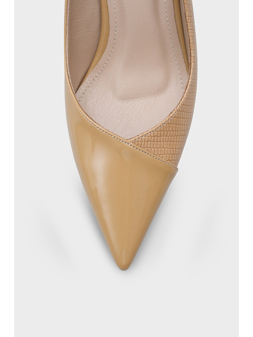 Bej Brianne Orta Topuklu Bantlı Yılan Baskılı Hakiki Deri Astarlı Stiletto-2