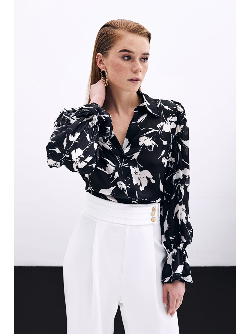 Kol Detaylı Gömlek - Siyah-2