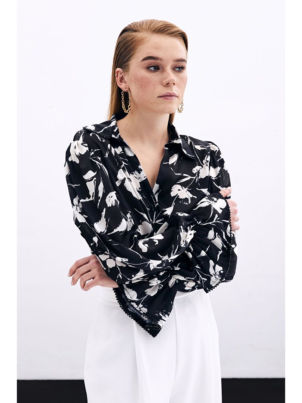 Kol Detaylı Gömlek - Siyah-3