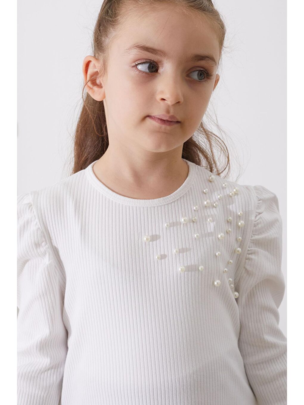 Beyaz Omzu İnci Detaylı Kız Çocuk Sweatshirt 18882-3
