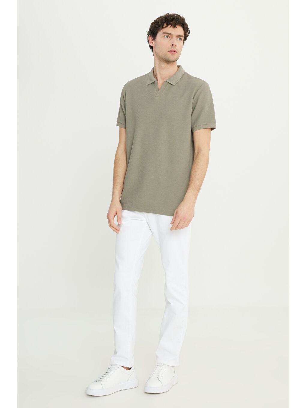 Erkek Haki Slim Fit Dar Kesim Polo Yaka Jakarlı Esnek Tişört-1