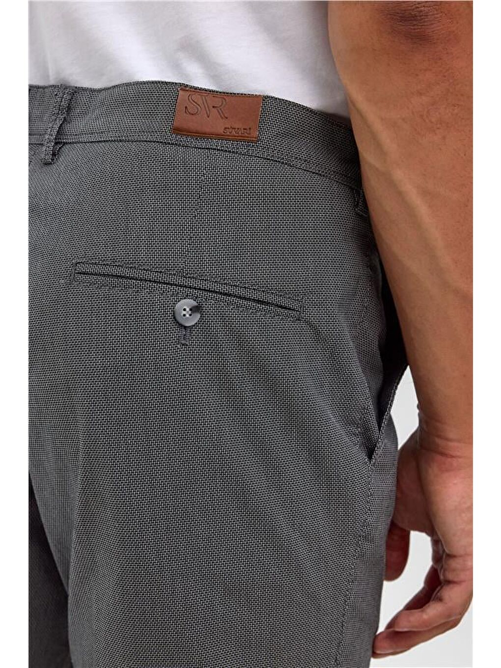 Siyah Regular Armürlü Pantolon-5