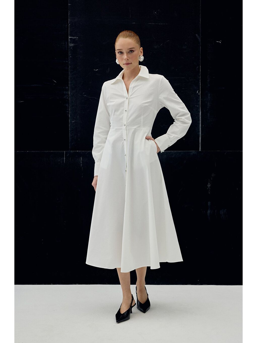 Uzun Düğme Detaylı Elbise - Ekru