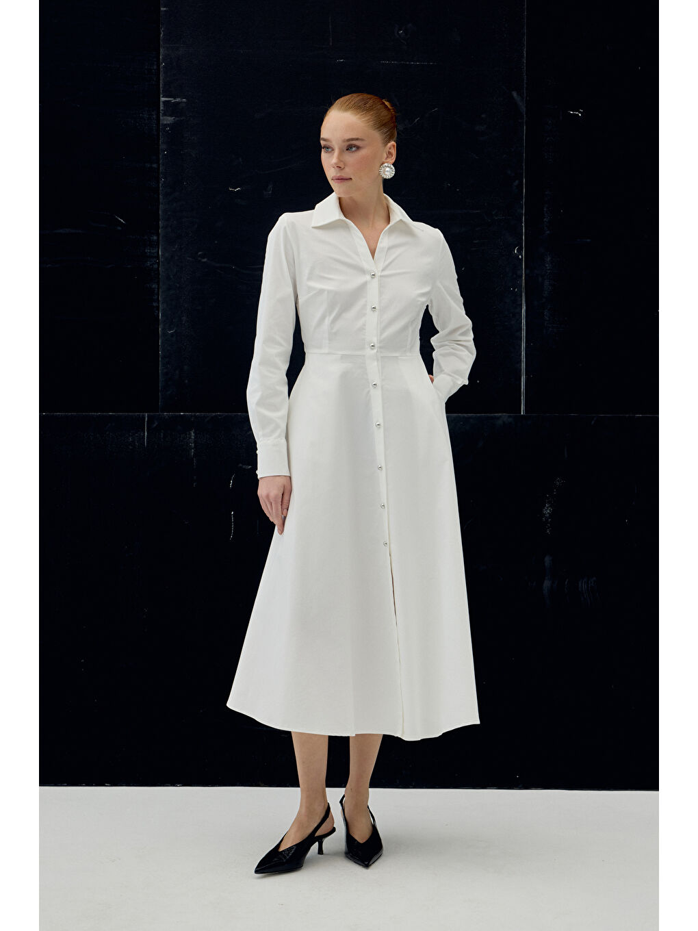 Uzun Düğme Detaylı Elbise - Ekru-3