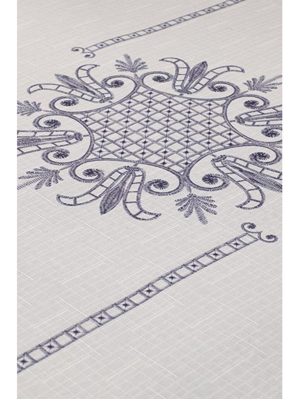 Gri Lale Baskılı Dikdörtgen Masa Örtüsü Silver-4