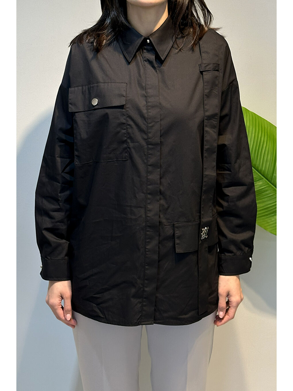 Sol Tarafı Askı Detaylı Paper Touch Gömlek 153 Siyah-2