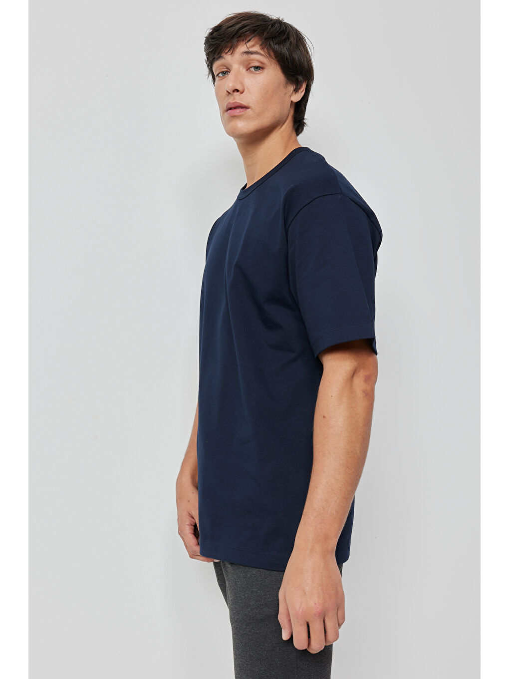 Erkek Lacivert Oversize Bol Kesim Bisiklet Yaka %100 Pamuk Kısa Kollu Tişört-1