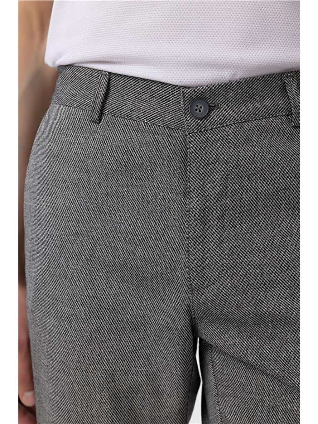 Siyah Regular Armürlü Pantolon-3