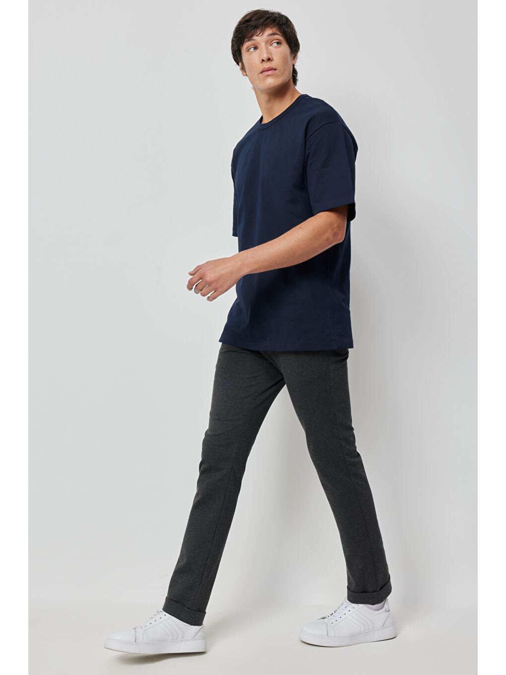 Erkek Lacivert Oversize Bol Kesim Bisiklet Yaka %100 Pamuk Kısa Kollu Tişört-2