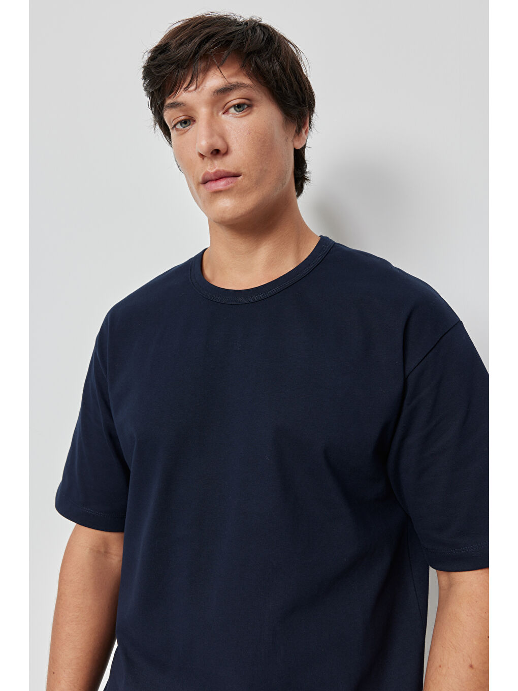 Erkek Lacivert Oversize Bol Kesim Bisiklet Yaka %100 Pamuk Kısa Kollu Tişört-5