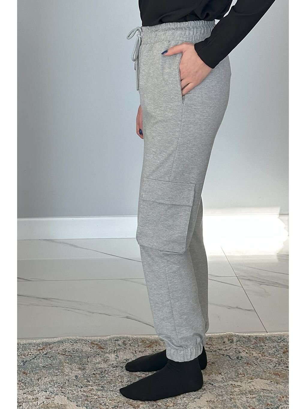 Kadın Bel ve Paça Lastikli Kargo Cepli Eşofman Altı 7057 Gri-1