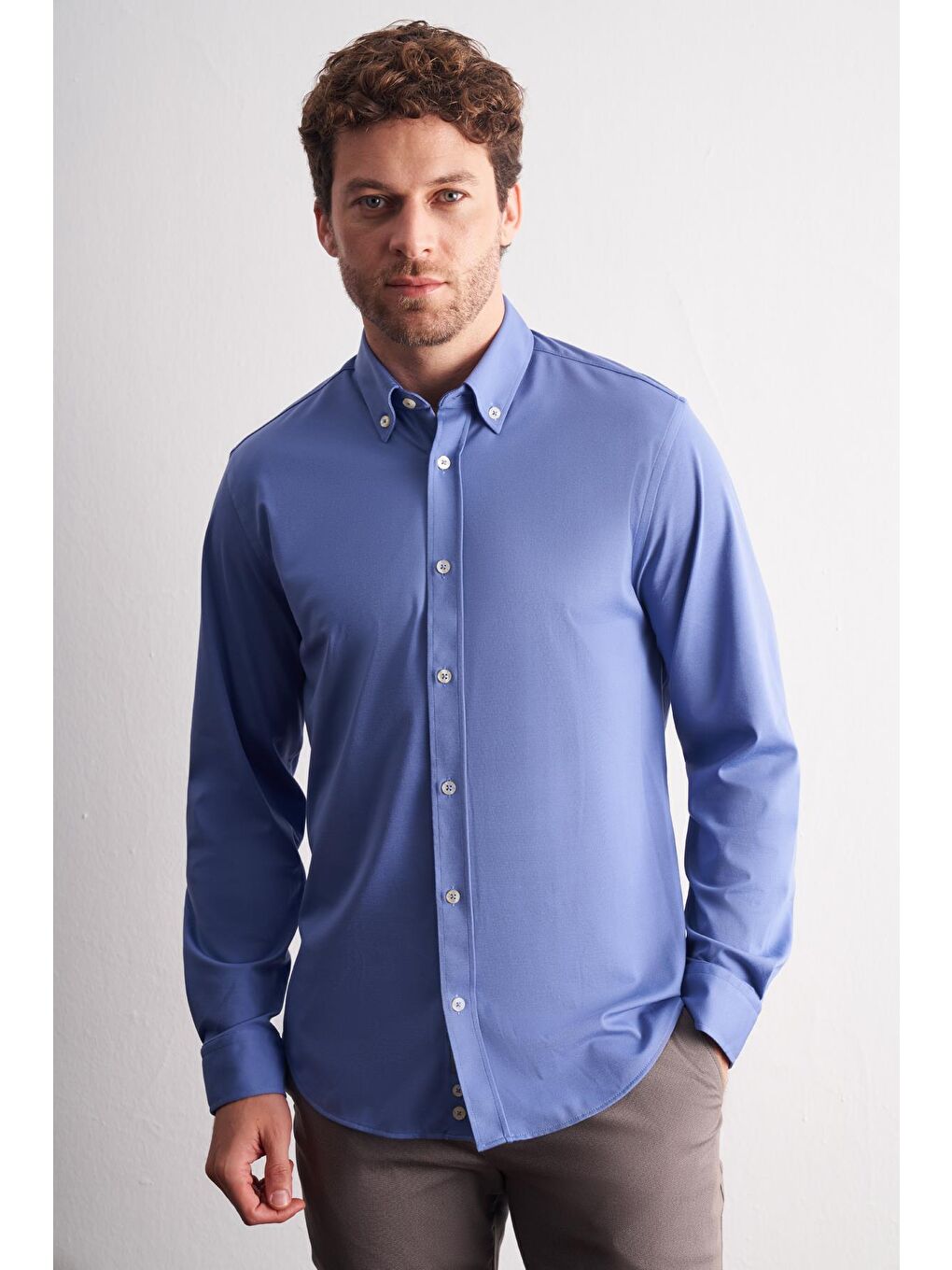 Koyu Mavi Düğmeli Yaka Örme Uzun Kol Performans Ürün Slim Fit Esnek Gömlek 1004255270-2