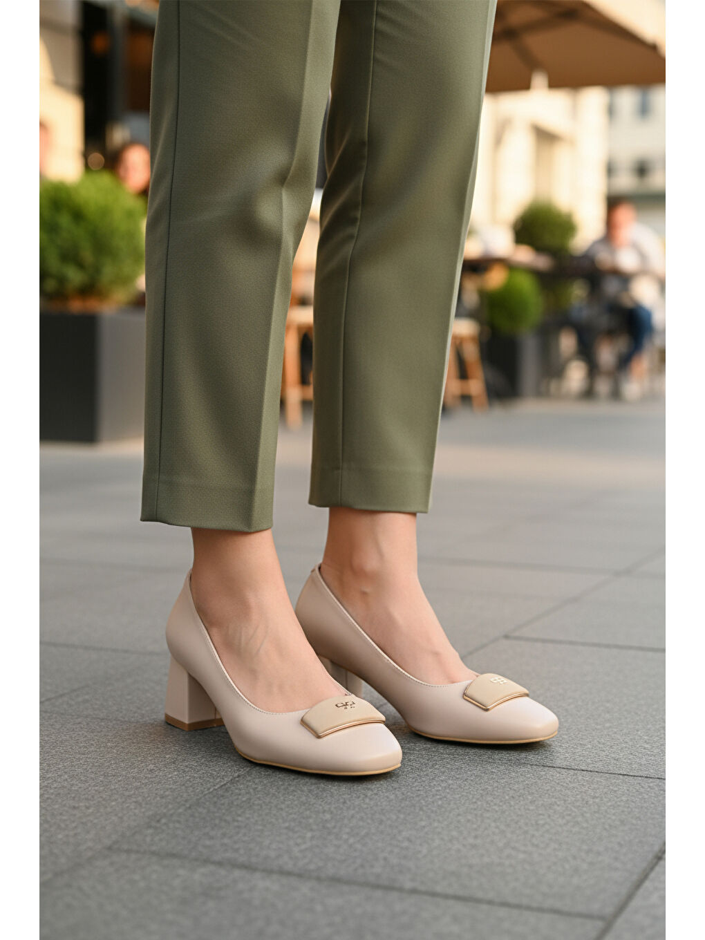 Bej Cilt Kalın Topuklu Kadın Abiye Ayakkabı 695039 Z-2