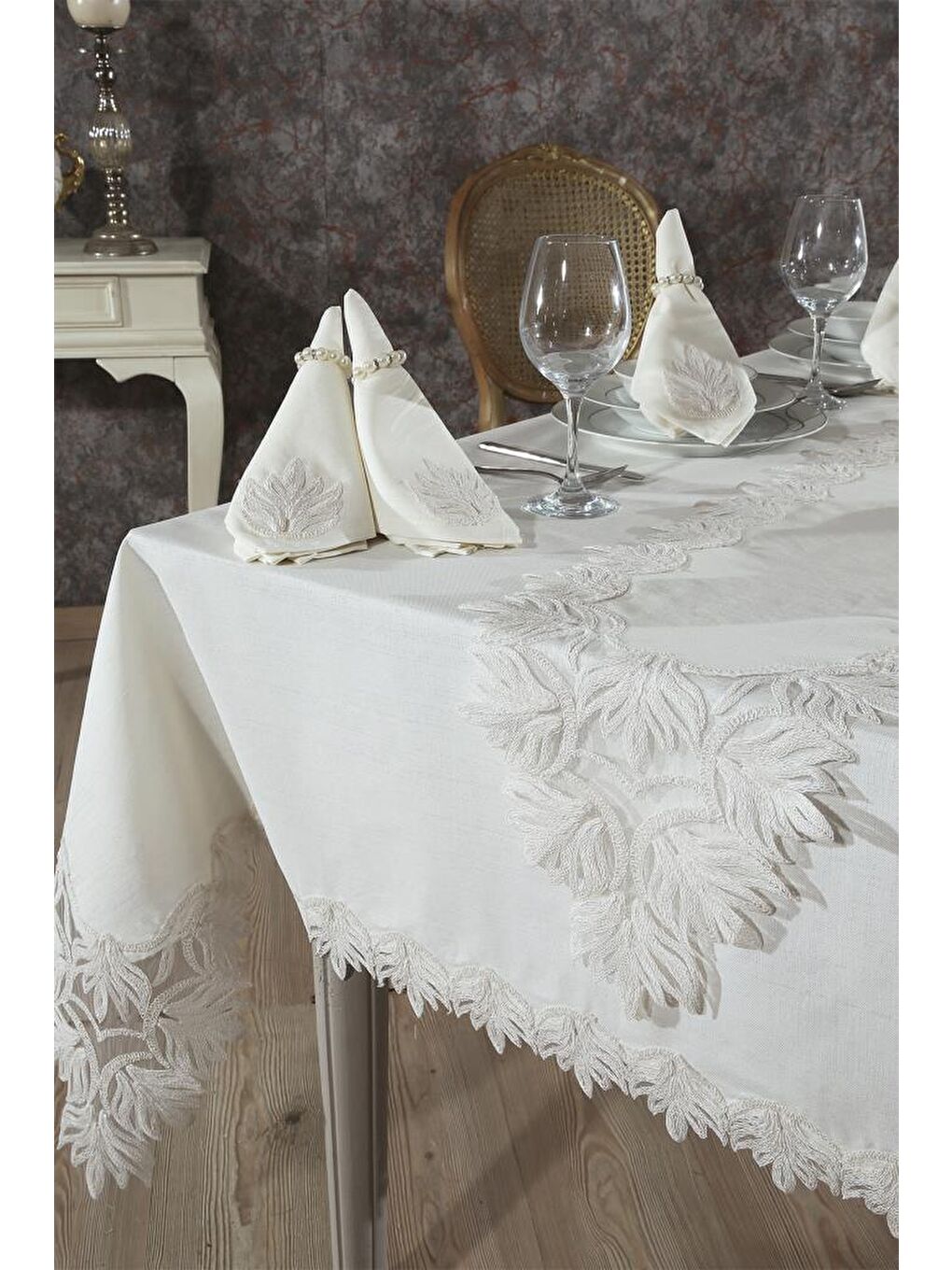 Ekru Elfida Masa Örtüsü 26 Parça Krem-2