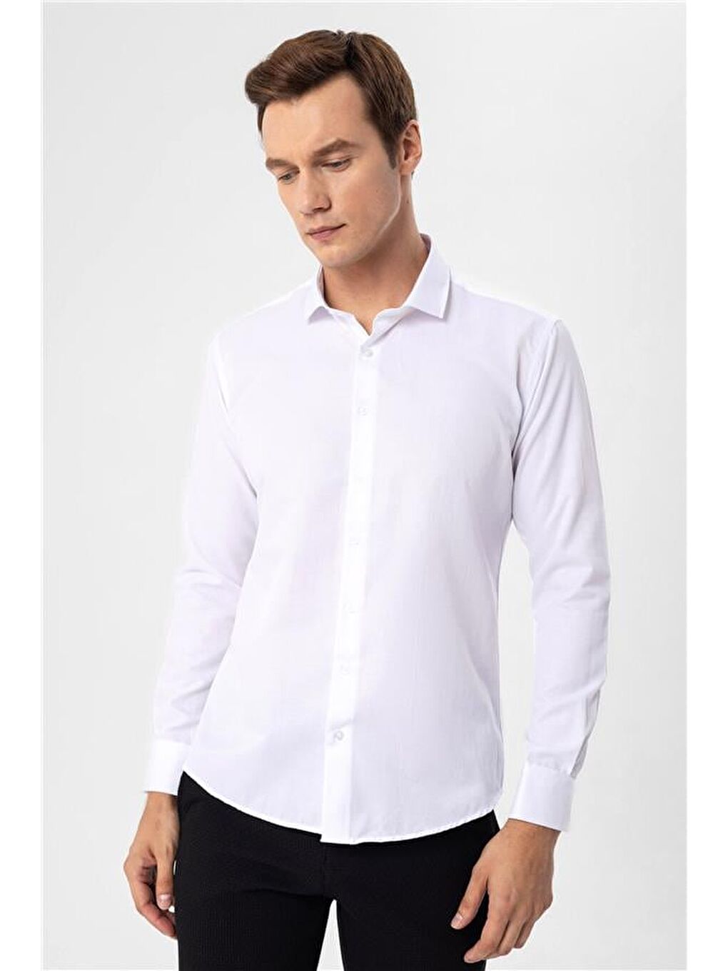 Beyaz Slim Armürlü Klasik Yaka Gömlek-3
