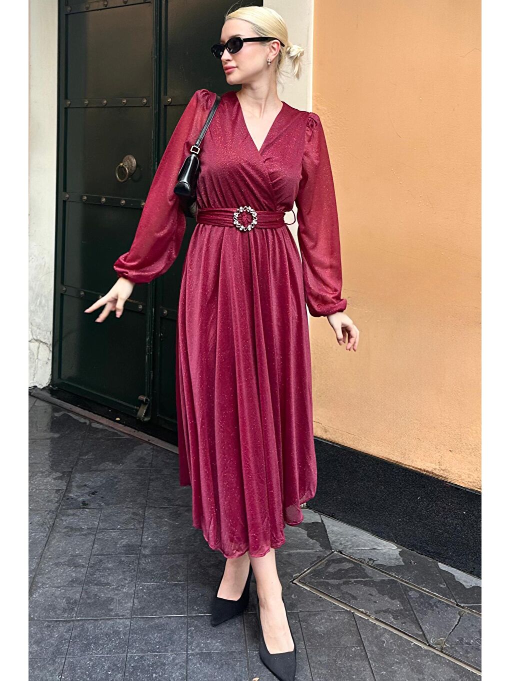 Bordo Kemerli Simli Kadın Midi Boy Elbise Mg2270-2
