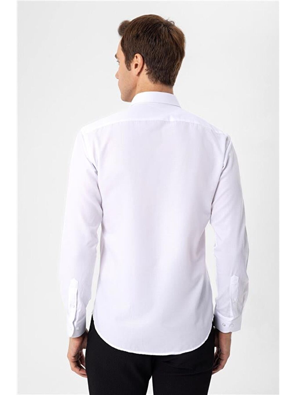 Beyaz Slim Armürlü Klasik Yaka Gömlek-6