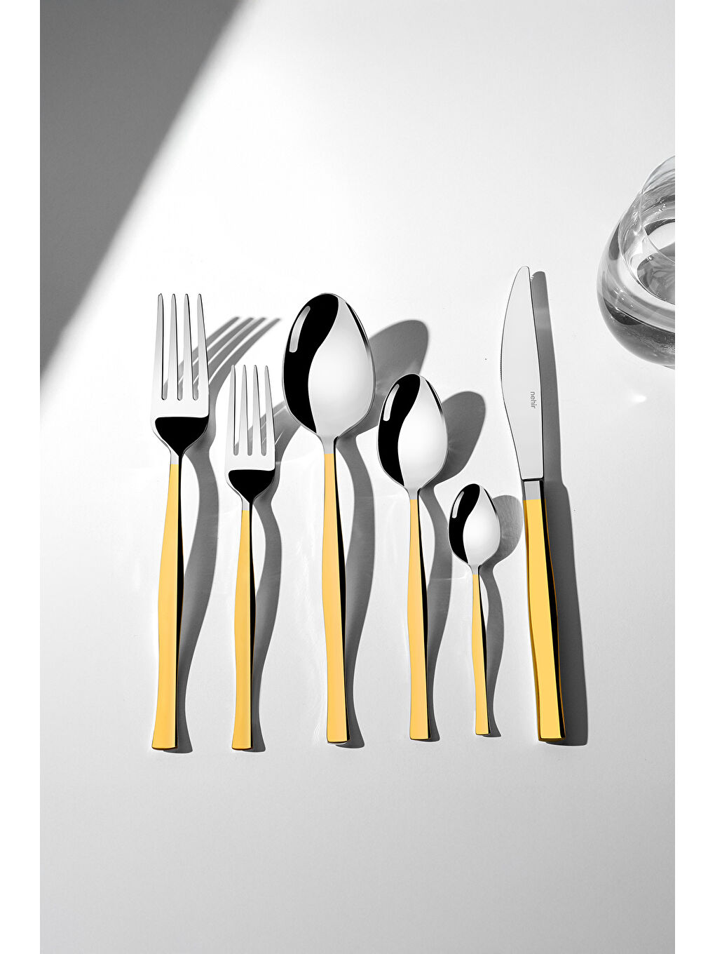 Sarı Zarif Altın Sade 6 Kişilik 36 Parça Kutulu Çatal Kaşık Bıçak Takımı