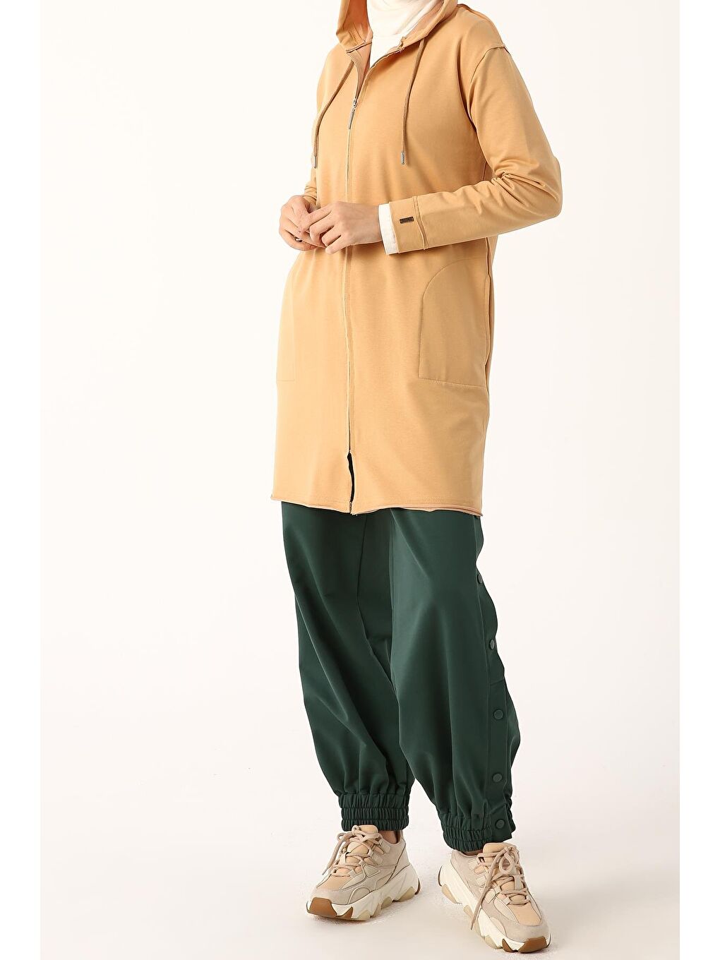 Açık Bej-Pis Dikişli Fermuarlı Hırka-2