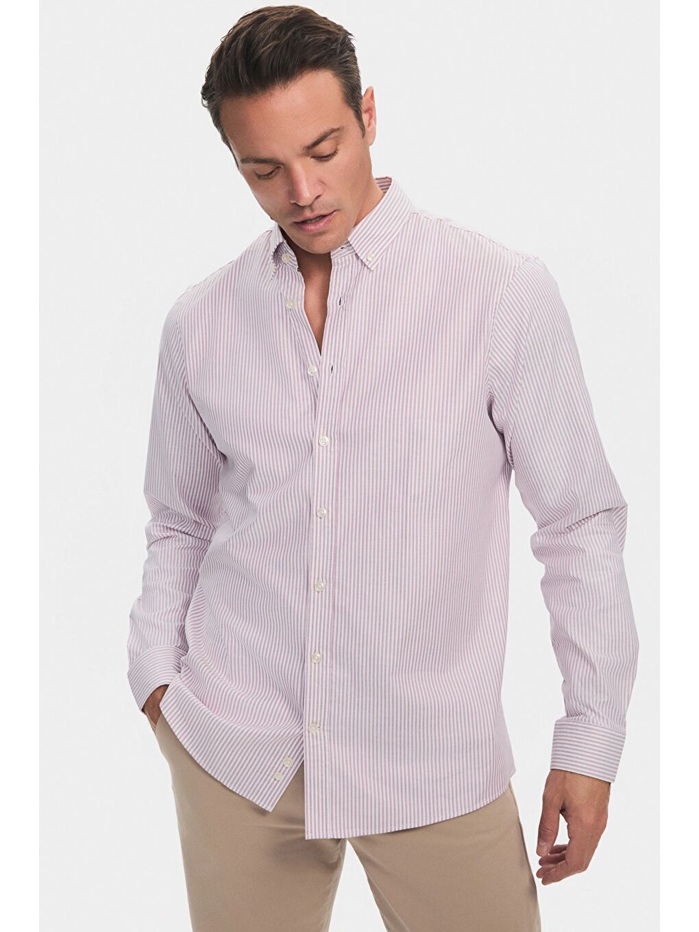 Beyaz Exclusive Erkek Regular Fit Çizgili Düğmeli Yaka Gömlek