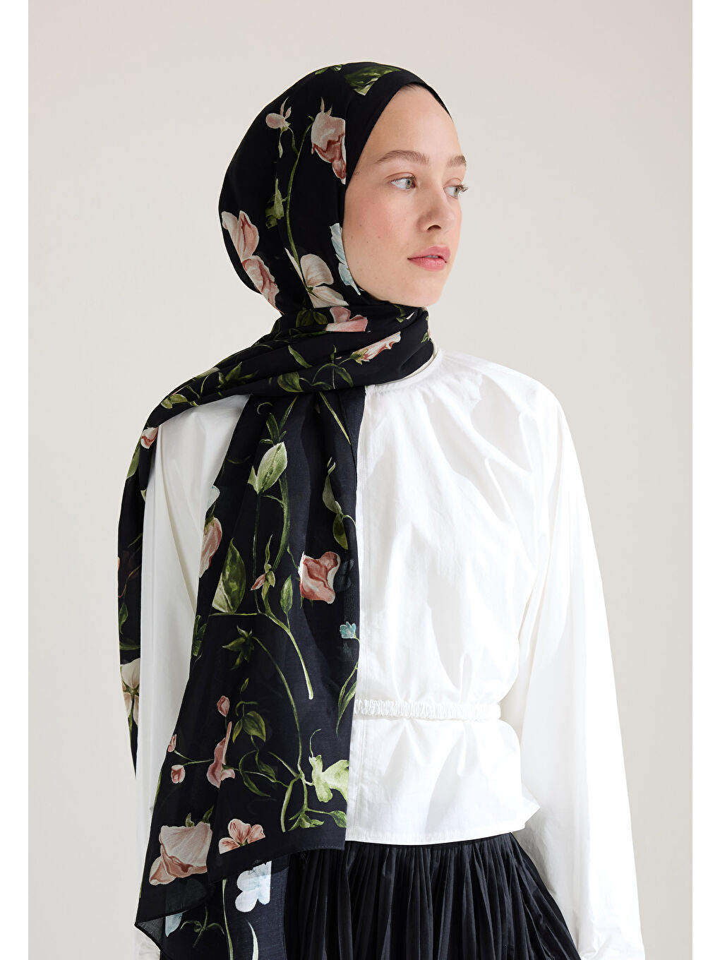 Love Garden Floş Viskon Şal Siyah-1
