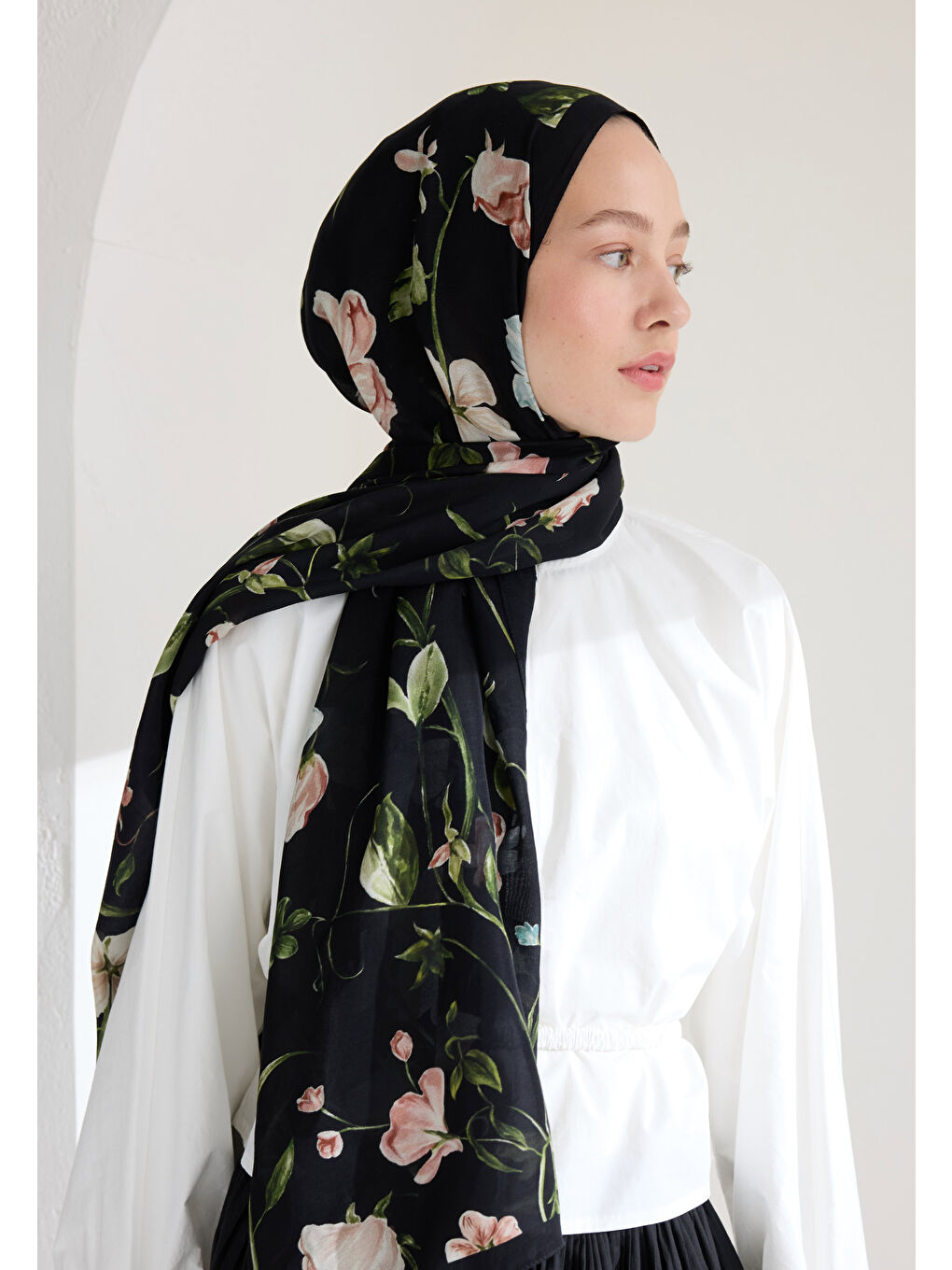 Love Garden Floş Viskon Şal Siyah-2