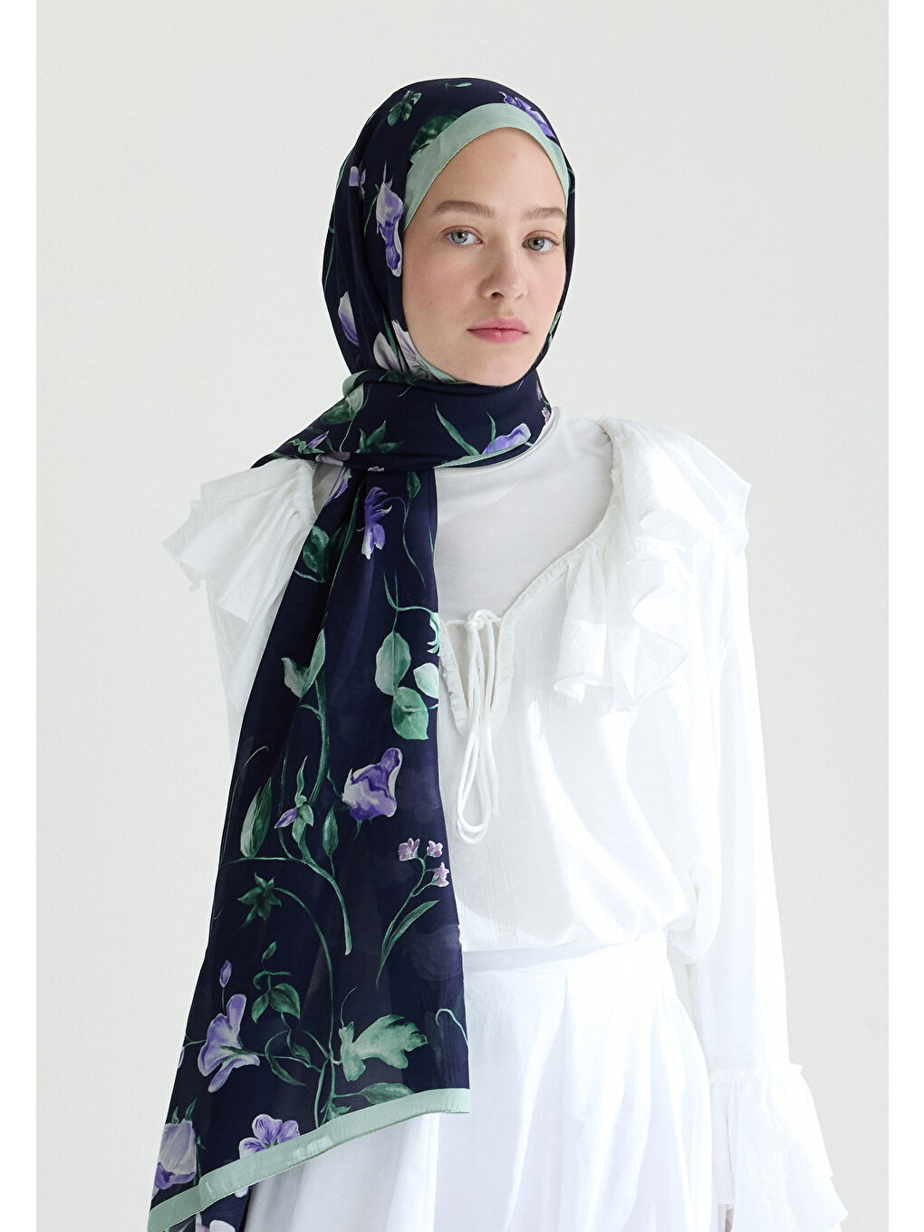 Love Garden Floş Viskon Şal Lacivert-1