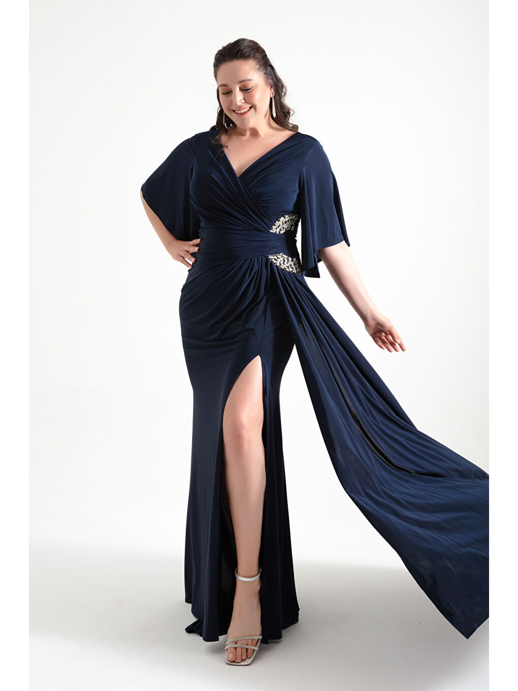 Kadın Lacivert Yanı Taşlı Büyük Beden Uzun Abiye Elbise