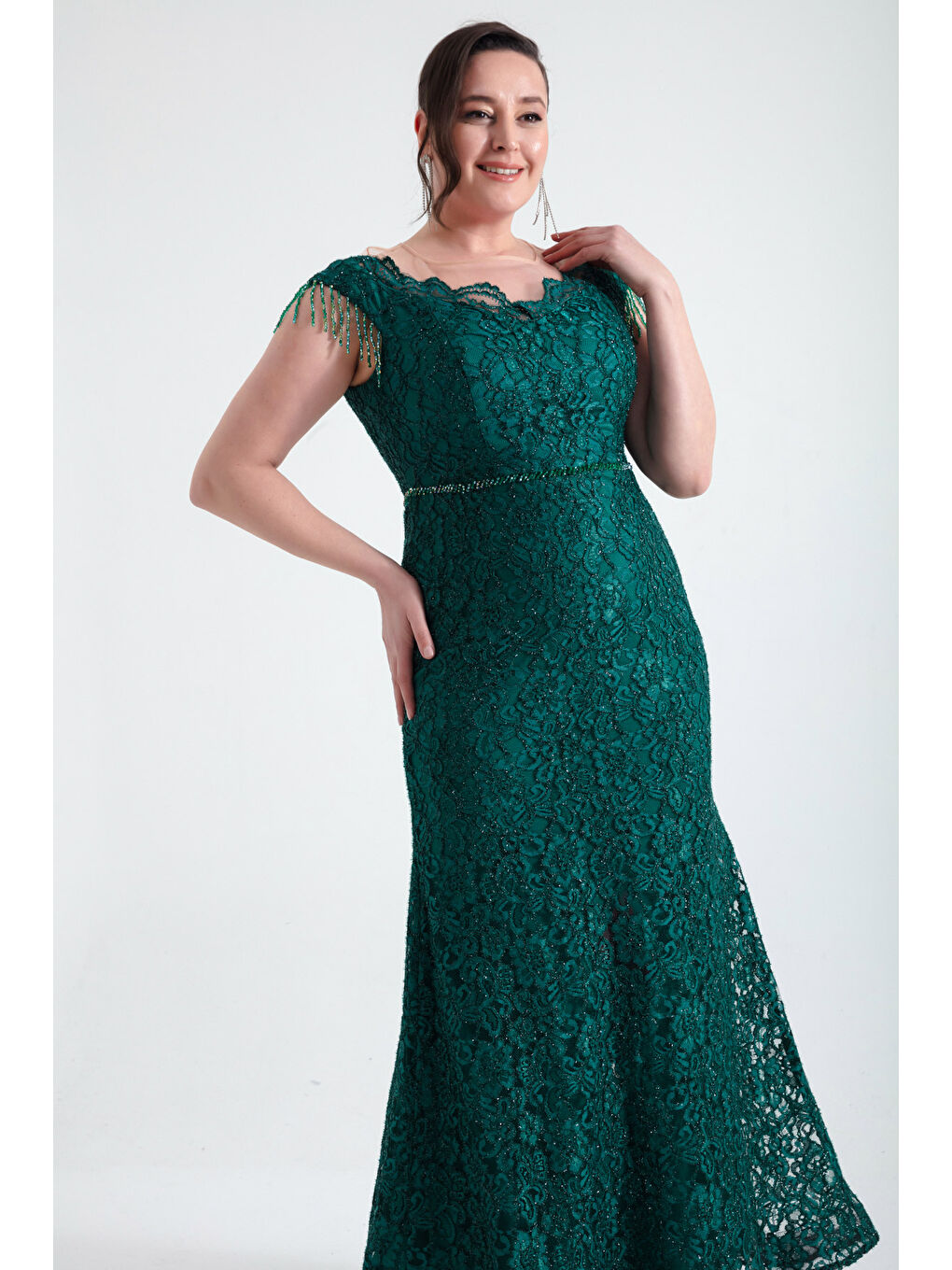 Kadın Zümrüt Yeşili Dantelli Kolları Boncluklu Büyük Beden Abiye Elbise-2