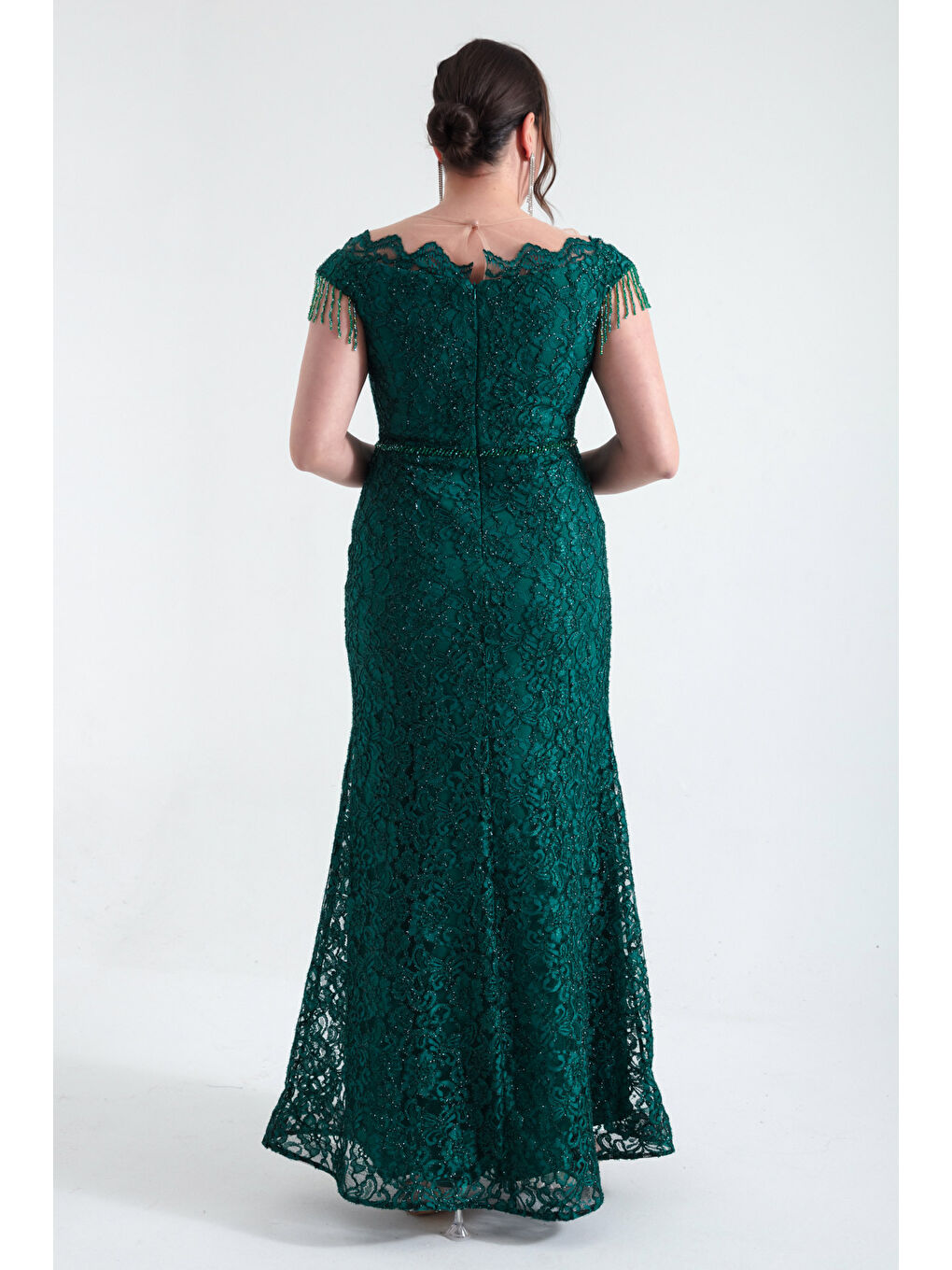 Kadın Zümrüt Yeşili Dantelli Kolları Boncluklu Büyük Beden Abiye Elbise-4