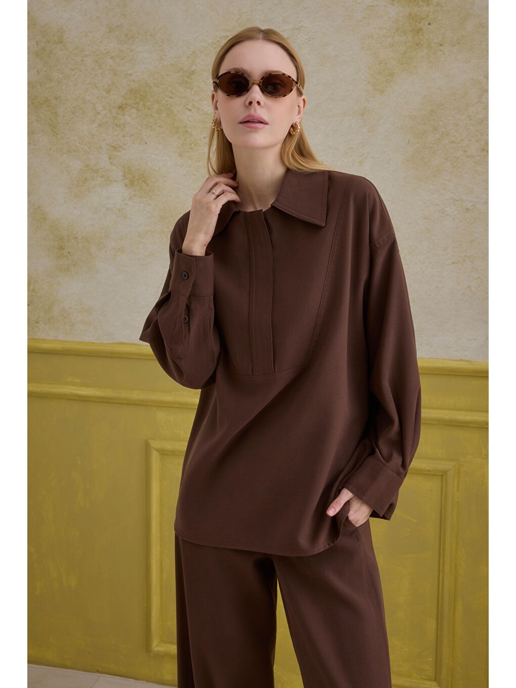 Kahverengi Fermuar Detaylı Gömlek Kahve-3