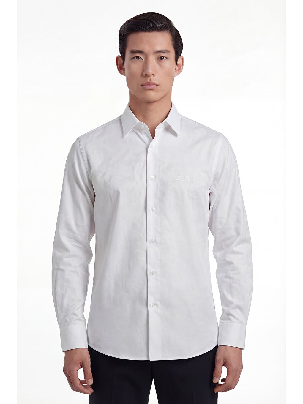 Giotelli Erkek Beyaz Dar Kesim Slim Fit %100 Pamuk Klasik Yaka Gömlek