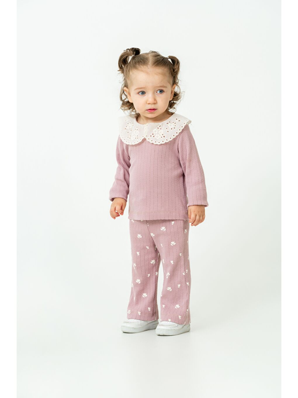 Pembe Kız Çocuk Pamuklu Lila Dantel Yaka Sweatshirt Ve Çiçek Desenli Tayt İkili Takım