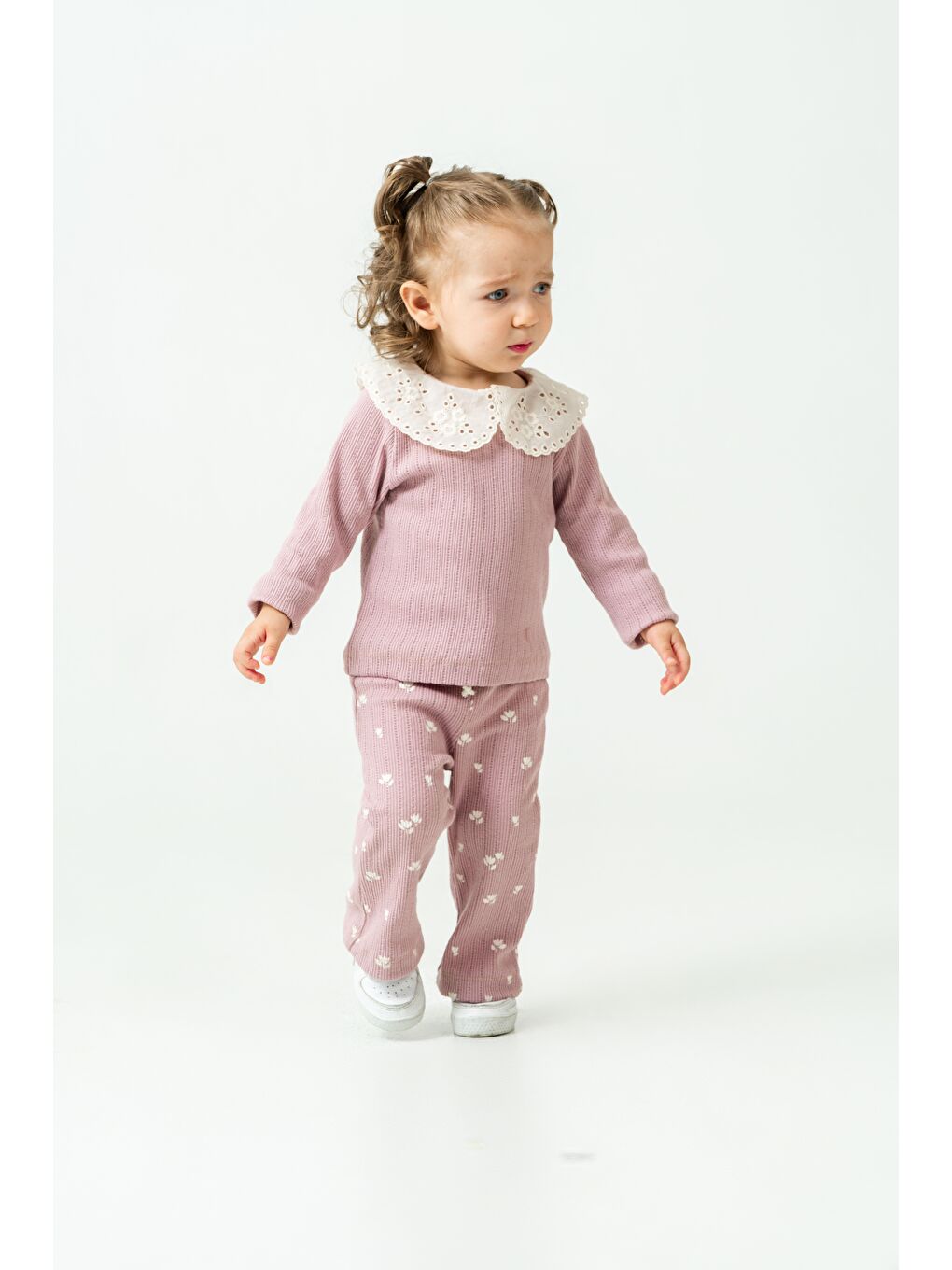 Pembe Kız Çocuk Pamuklu Lila Dantel Yaka Sweatshirt Ve Çiçek Desenli Tayt İkili Takım-1