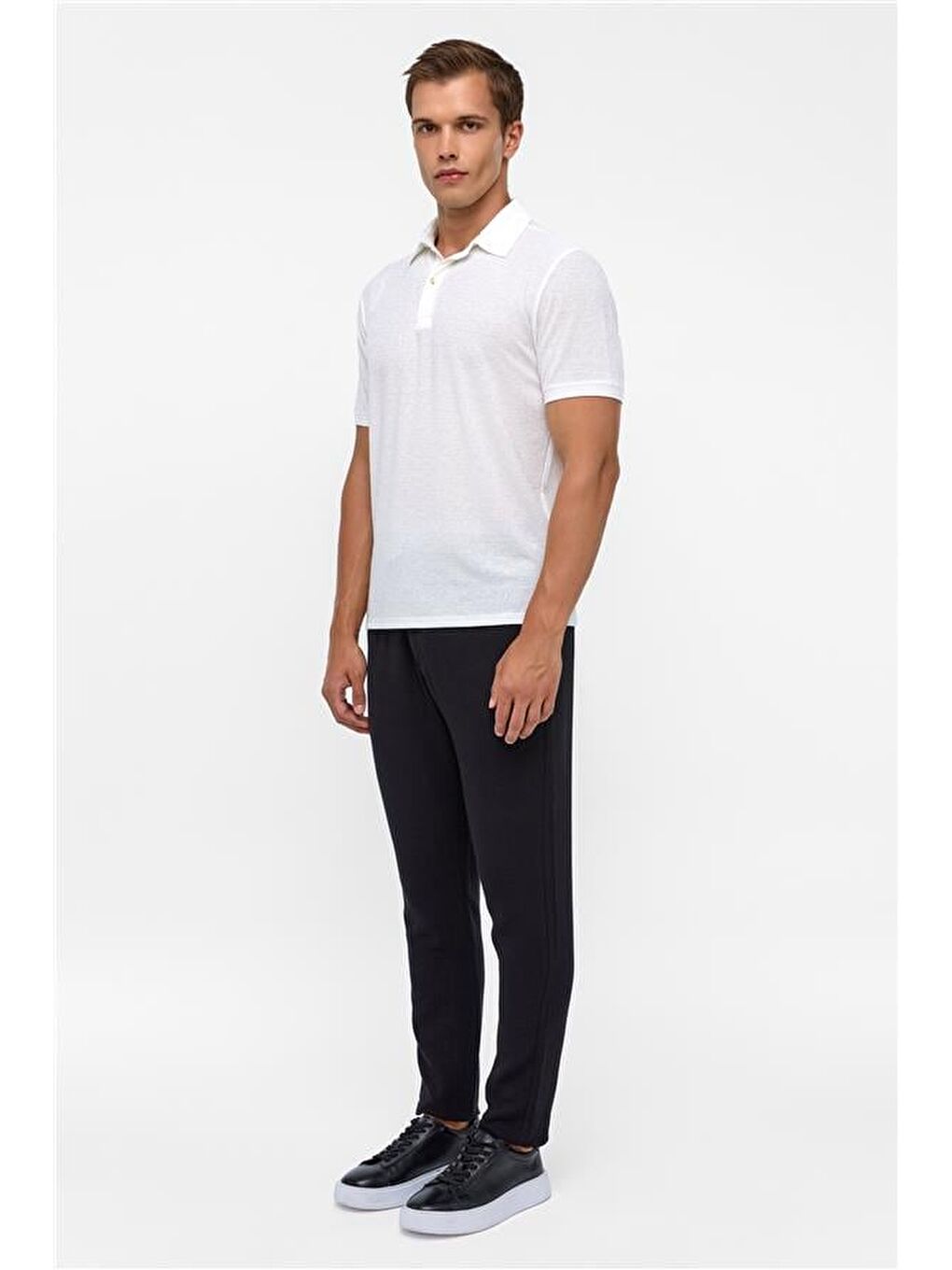 Beyaz Regular Düz Polo Yaka Tişört-3