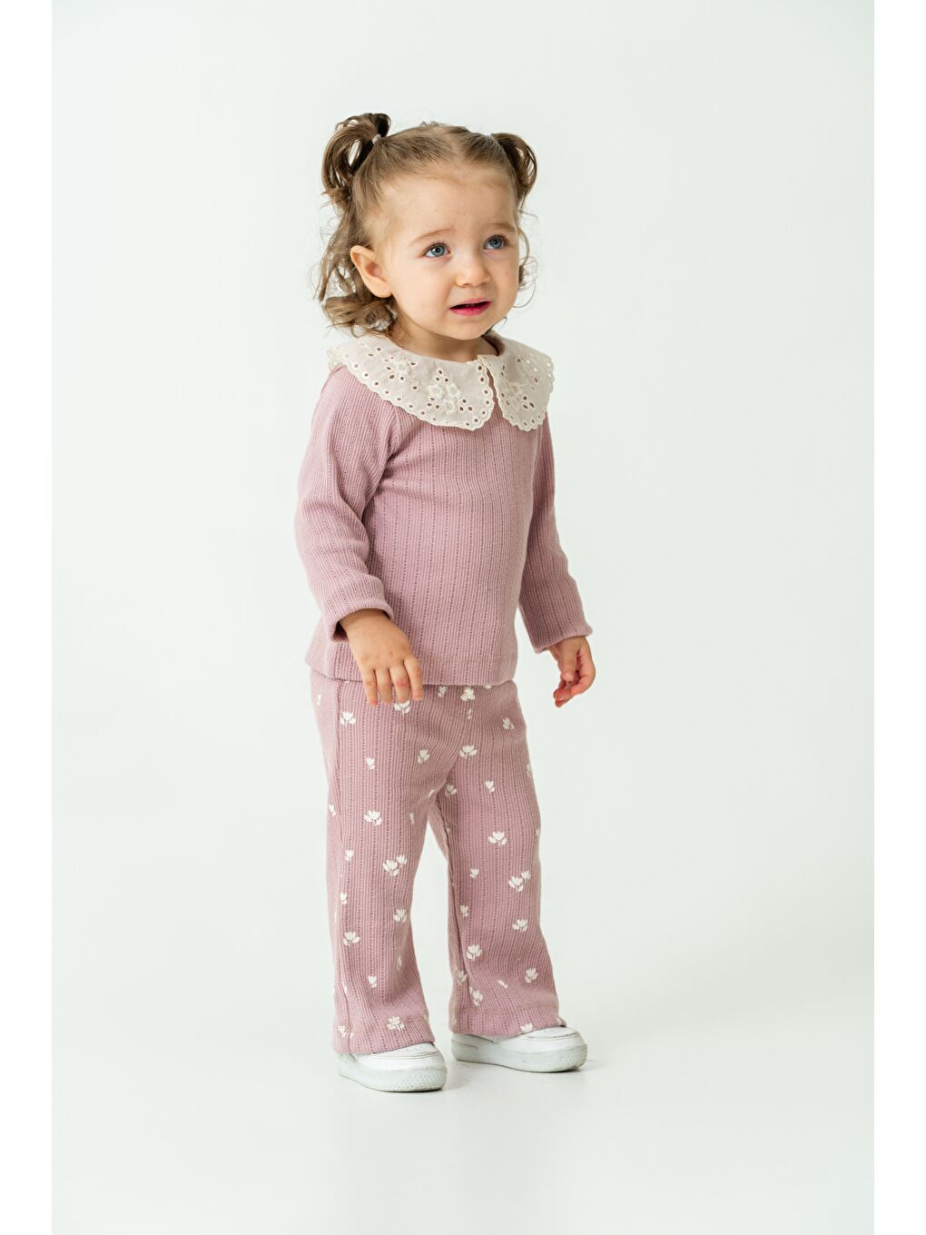 Pembe Kız Çocuk Pamuklu Lila Dantel Yaka Sweatshirt Ve Çiçek Desenli Tayt İkili Takım-4