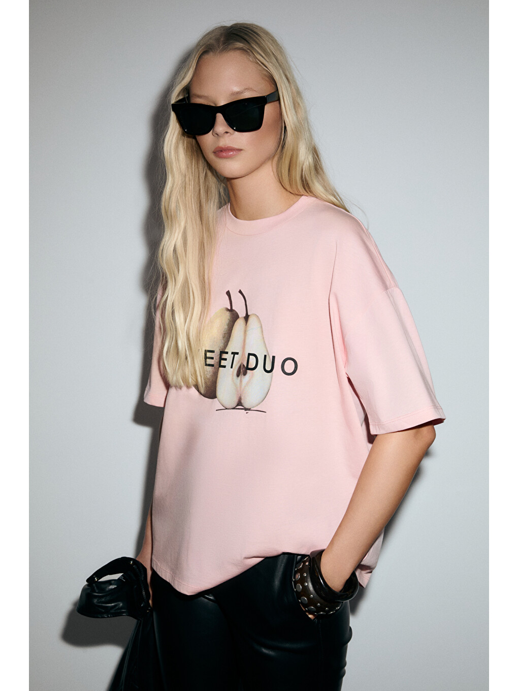 Pembe ASTERIVE Kadın Organik Pamuklu Baskılı Bisiklet Yaka Oversıze SOMON T-Shirt-2