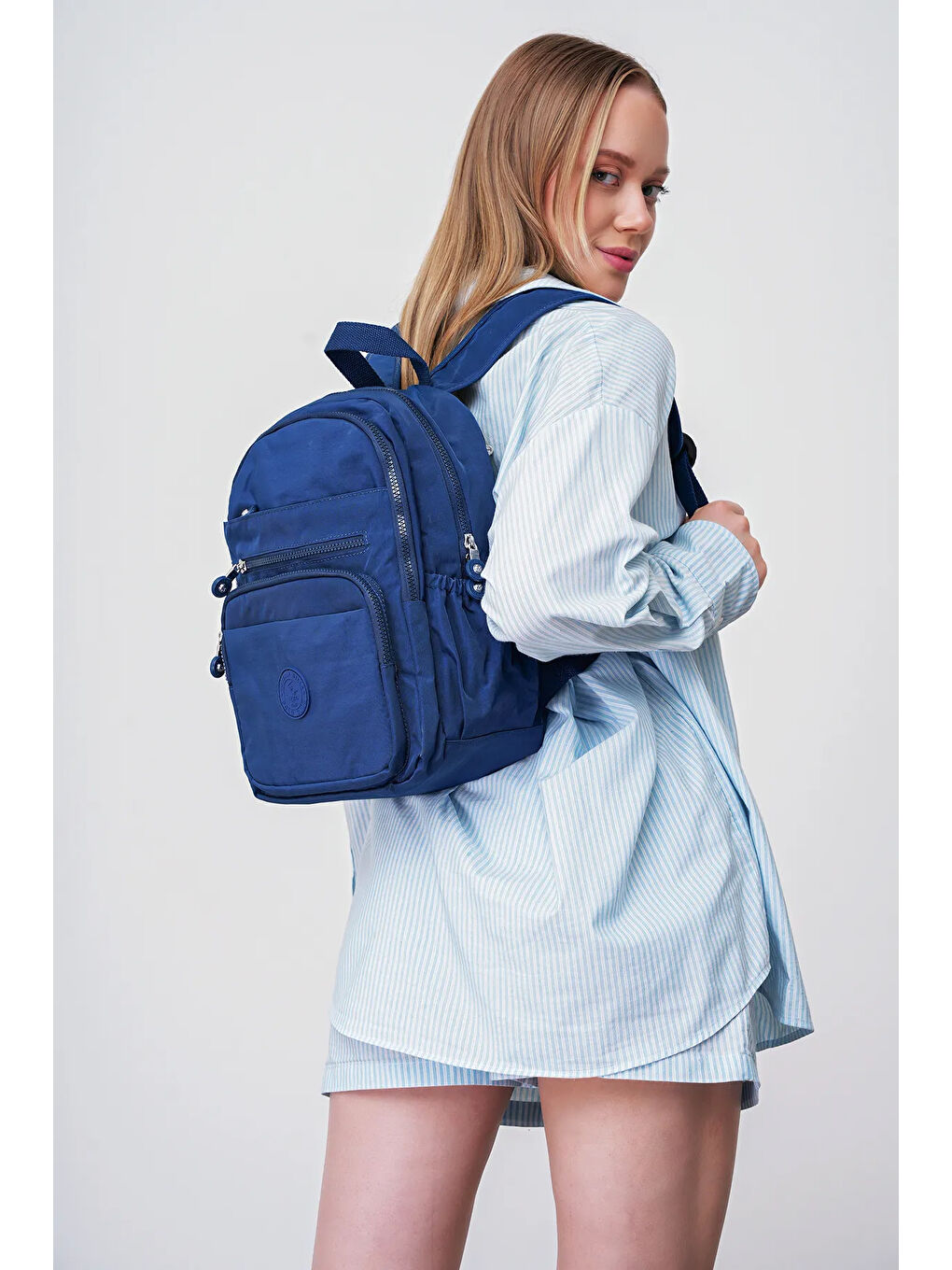 Lacivert Kadın Sırt Çantası BHPC6010-2