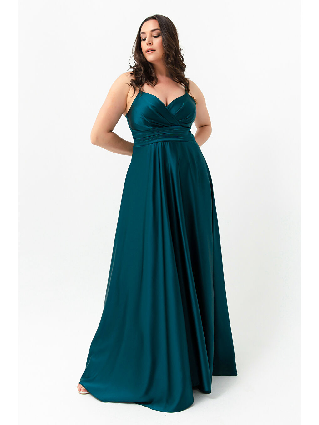 Kadın Petrol İp Askılı Büyük Beden Saten Uzun Abiye & Mezuniyet Elbisesi