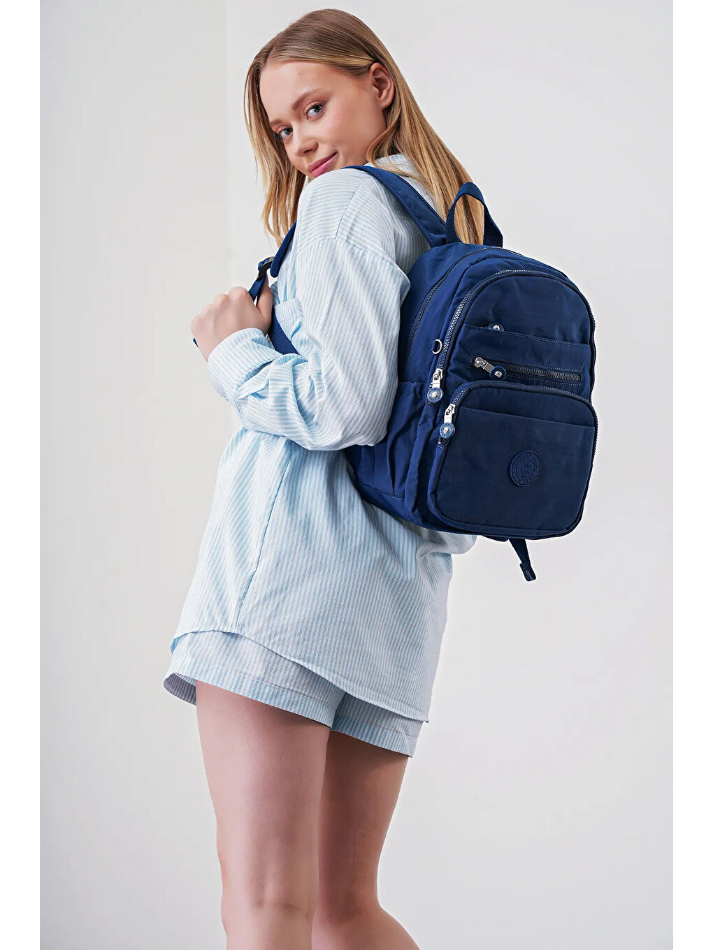 Lacivert Kadın Sırt Çantası BHPC6010-7