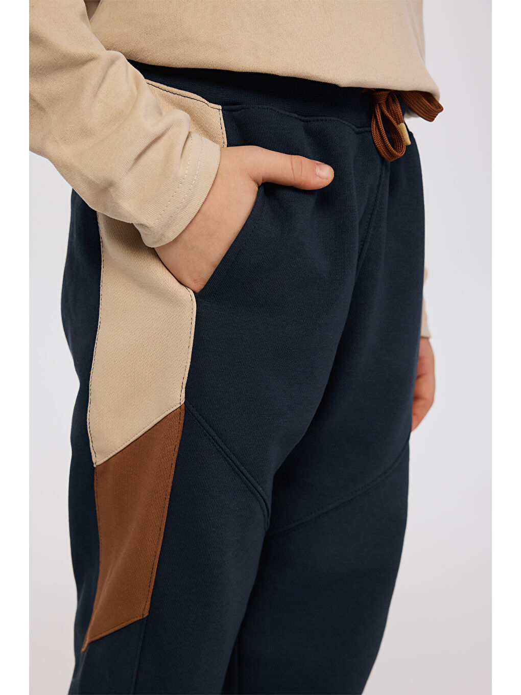 Erkek Çocuk Lacivert Eşofman Altı-1