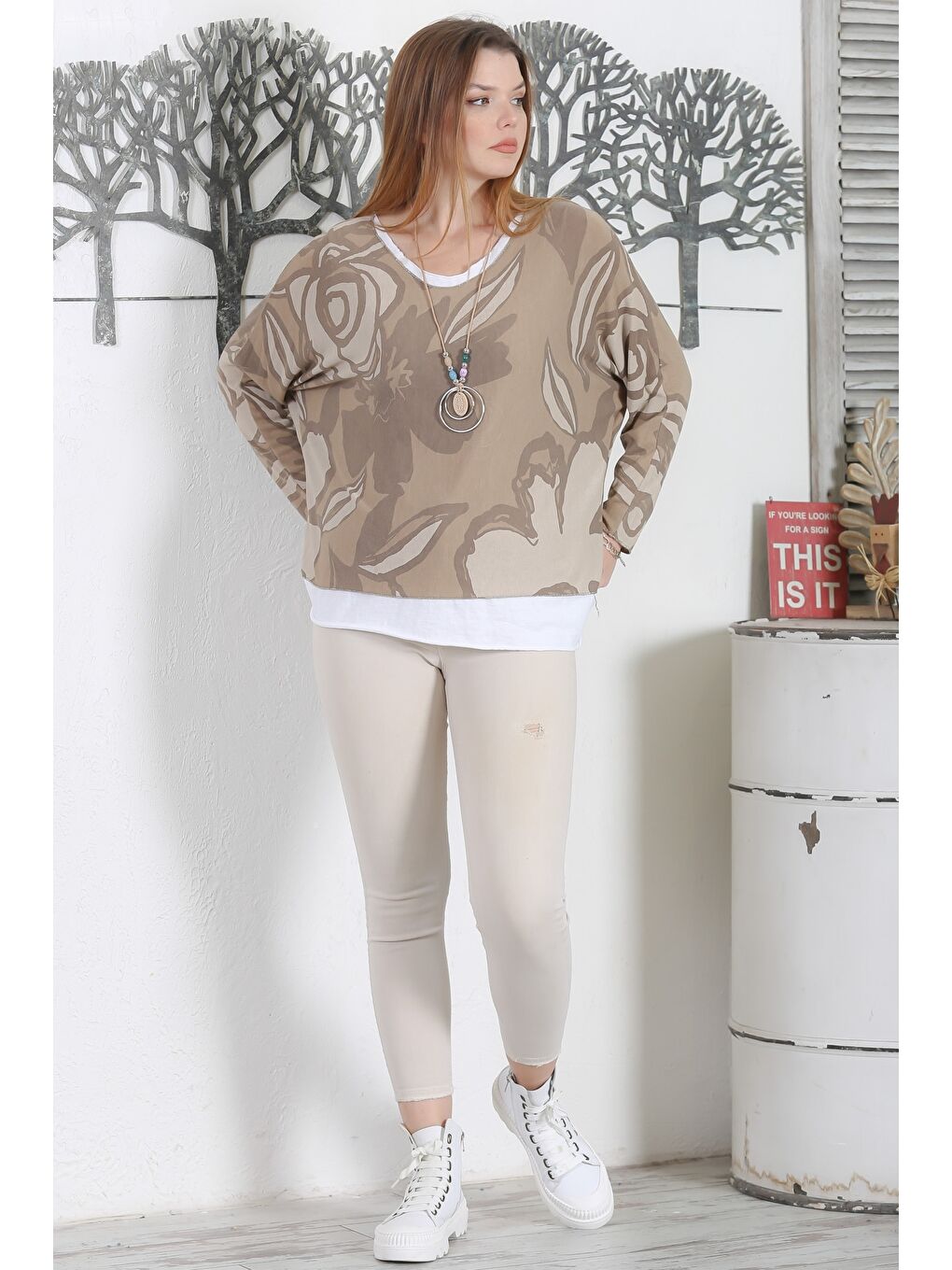 Kahverengi İtalyan Üçlü Set Açık Kahve Yarasa Kol Yaka Ve Etek Ucu Lurex İpli Kolyeli Ve İçi Basic Triko Bluz-5