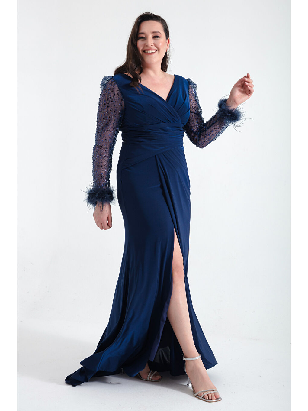 Kadın Lacivert V Yaka Kolları Taşlı Yırtmaçlı Büyük Beden Uzun Abiye Elbise-1
