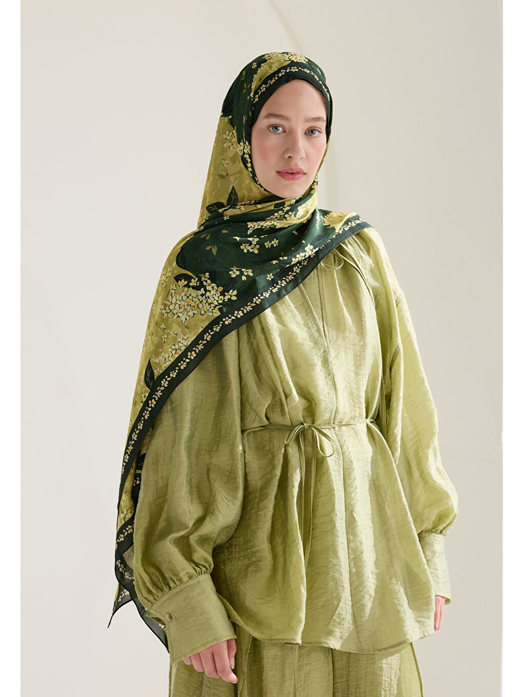 Tıny Plumerıa Floş Viskon Şal Haki-1