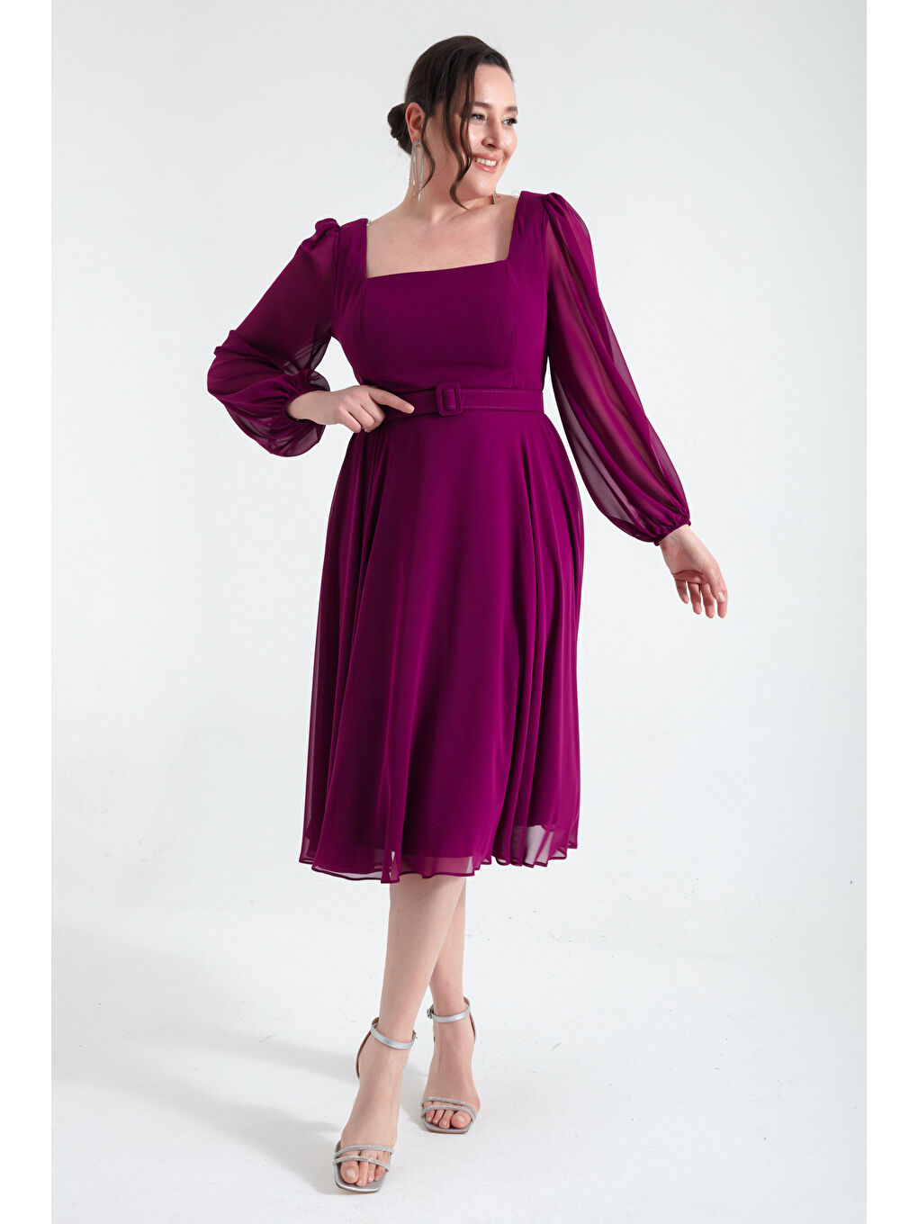 Kadın Mürdüm Kare Yaka Kemerli Midi Şifon Büyük Beden Abiye Elbise-1