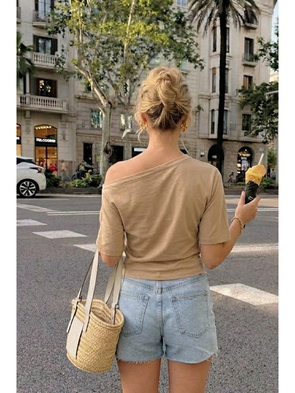 Kadın Omzu Dekolteli Basic Bej Tişört-5