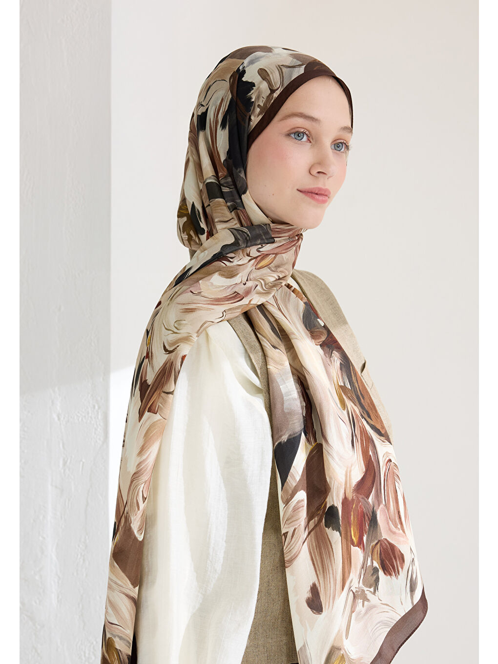 Kahverengi Vanılla Blossom Floş Viskon Şal Kahve-2